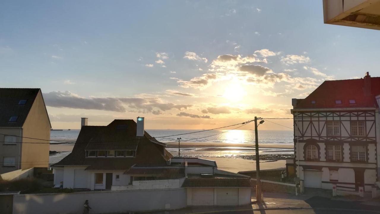 Appartement L'Estivaliere Face A La Mer Wimereux Exterior photo